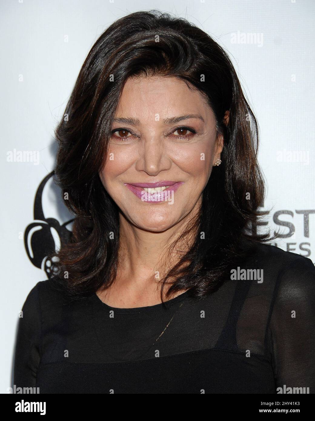 Shohreh Aghdashloo durante l'Indian Film Festival di Los Angeles notte di apertura Red carpet premiere di 'OLD' tenuto presso l'ARCLIGHT Cinemas Hollywood. Foto Stock