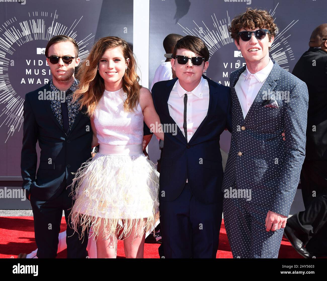 Echosmith arriva ai 2014 MTV Video Music Awards tenuti al Forum Foto Stock