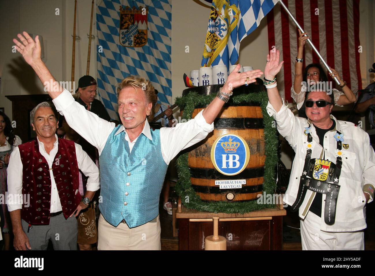 Siegfried Fischbacher, Roy Horn partecipa a Siegfried & Roy Kick Off Oktoberfest presso l'Hofbrauhaus di Las Vegas Foto Stock