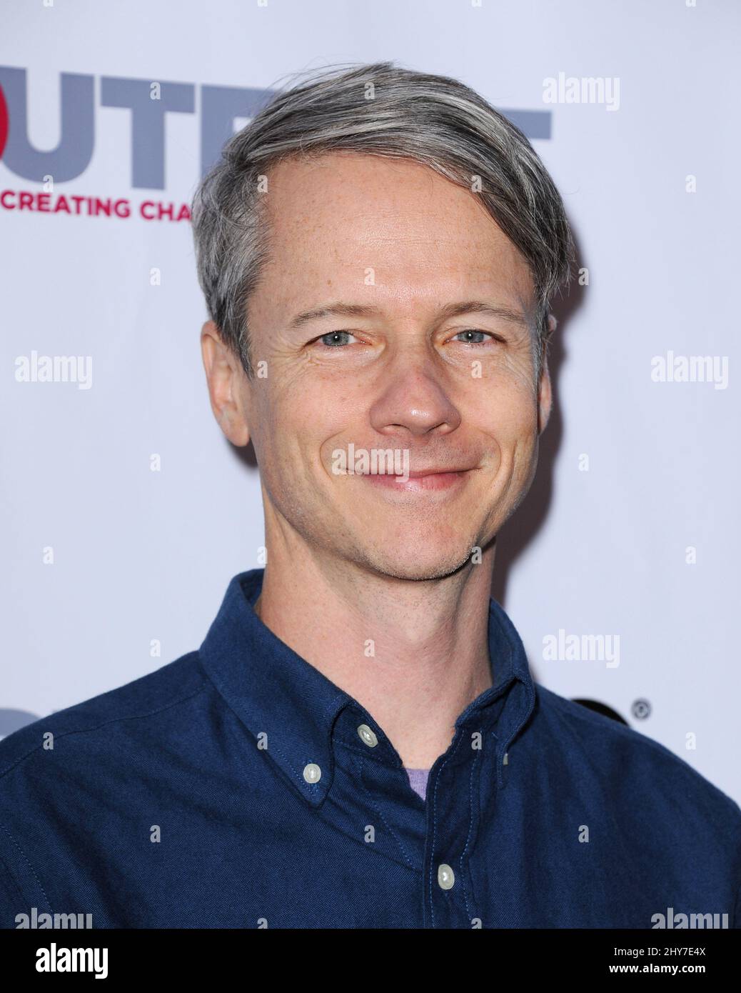 John Cameron Mitchell arriva per l'Outfest di Los Angeles LGBT Film Festival 2015 apertura serata di gala di 'TIG' tenuto al Teatro Orpheum di Los Angeles. Foto Stock