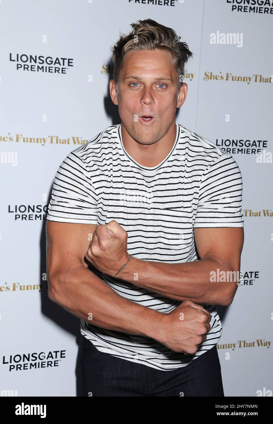 Billy Magnussen partecipa al 'She's Funny That Way' Los Angeles Premiere tenuto all'Harmony Gold Theatre. Foto Stock