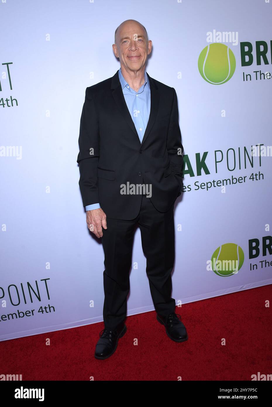 J.K. Simmons partecipa al 'Break Point' Los Angeles Premiere tenuto al Chinese 6 Theatre. Foto Stock