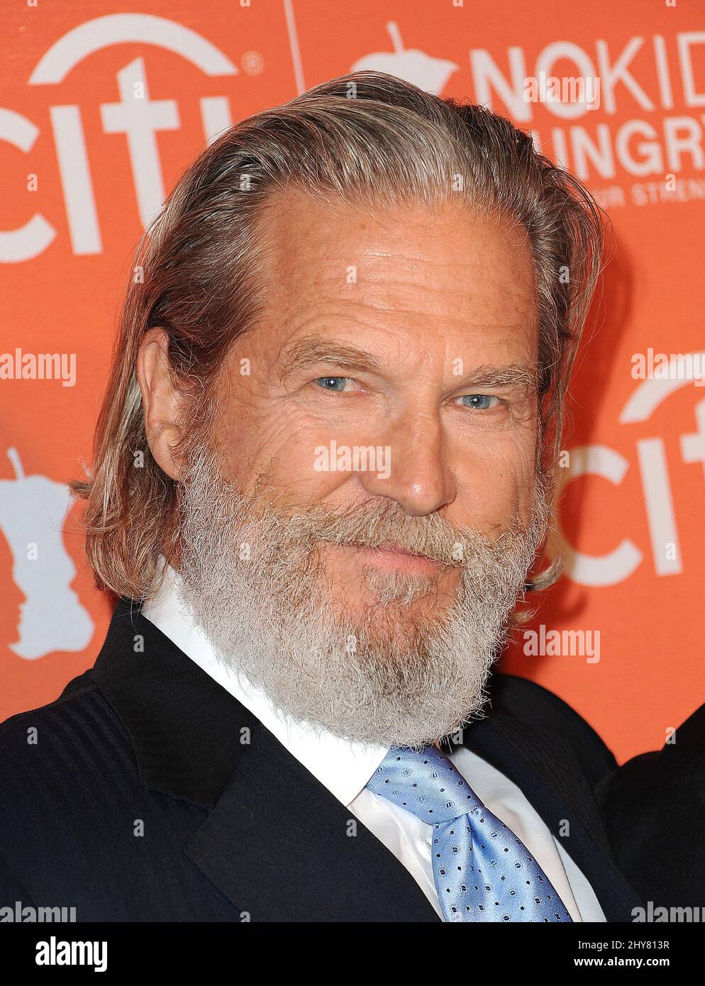 Jeff Bridges frequenta la cena no Kid Hungry Benefit al Four Seasons Hotel, Los Angeles, California, USA. Foto Stock