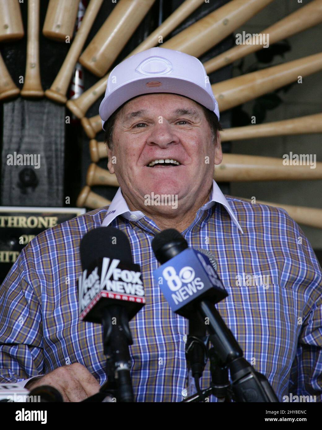 Indirizzo di Pete Rose sulla decisione di reinstatement di baseball della Major League, Pete Rose Sports Bar & Grill Foto Stock
