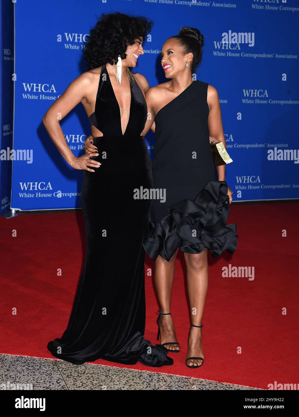 Tracee Ellis Ross & Kerry Washington White House Corresponds' Association tenuto presso il Washington Hilton Foto Stock