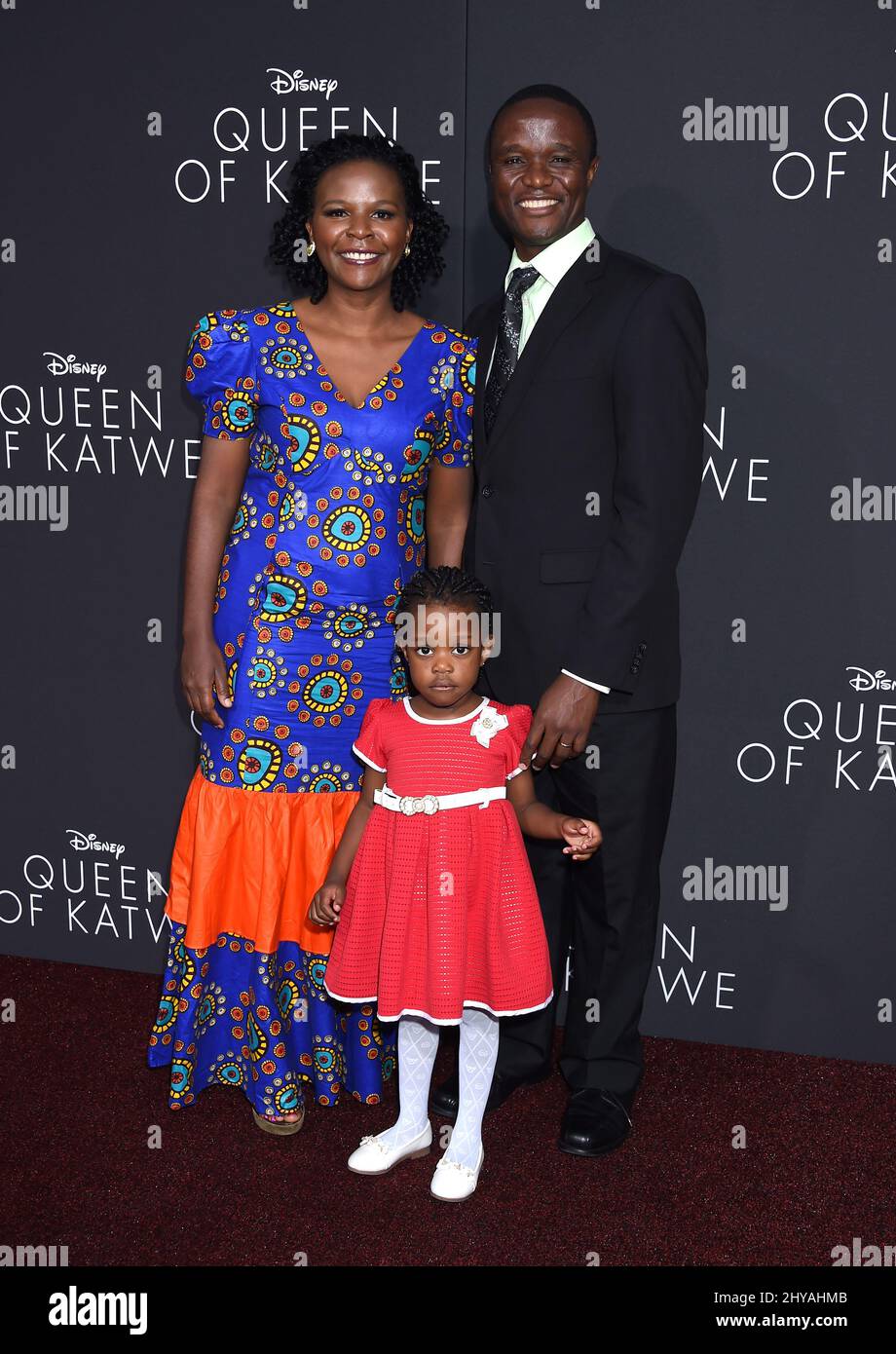 Robert Katende, Sarah Katende, la regina Katende partecipa al "Queen of Katwe" US Premiere tenuto al Teatro El Capitan Foto Stock