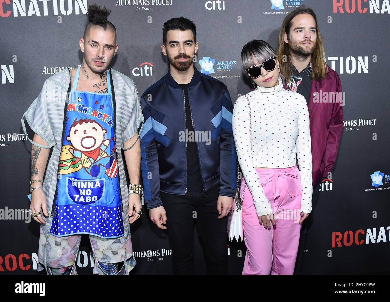 La DNCE che partecipa alla Roc Nation ospita il Pre-Grammy Brunch a Los Angeles Foto Stock