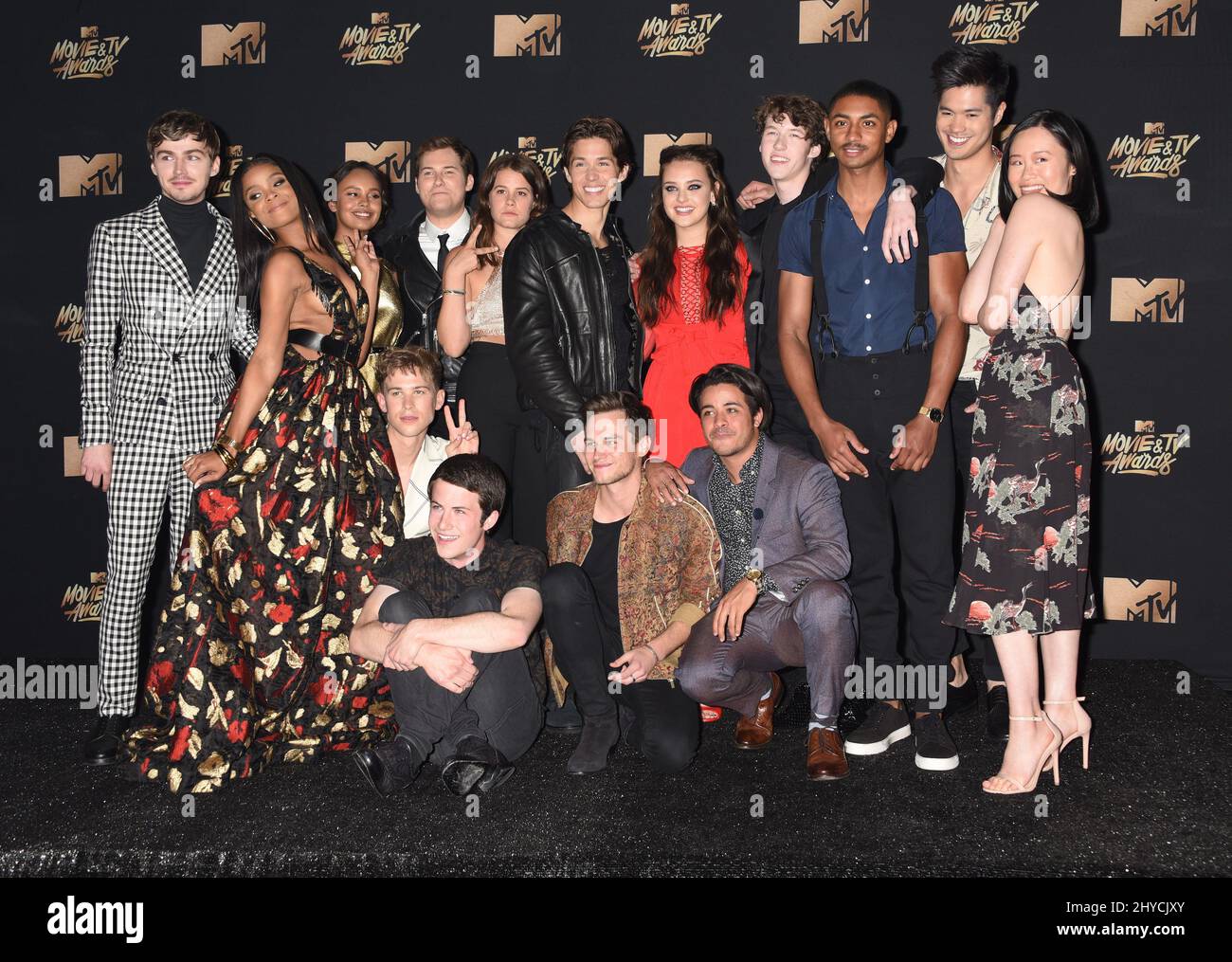 Dylan Minnette e il cast di 13 motivi perché nella sala stampa al MTV Movie and TV Awards 2017 tenuto presso il Shrine Auditorium di Los Angeles, USA Foto Stock