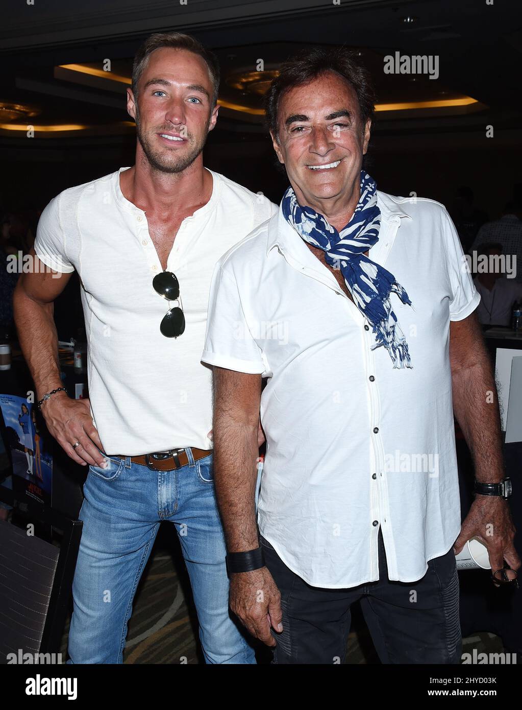 Kyle Lowder e Thao Penghlis partecipano allo spettacolo di Hollywood che si tiene presso il Westin LAX Hotel Foto Stock