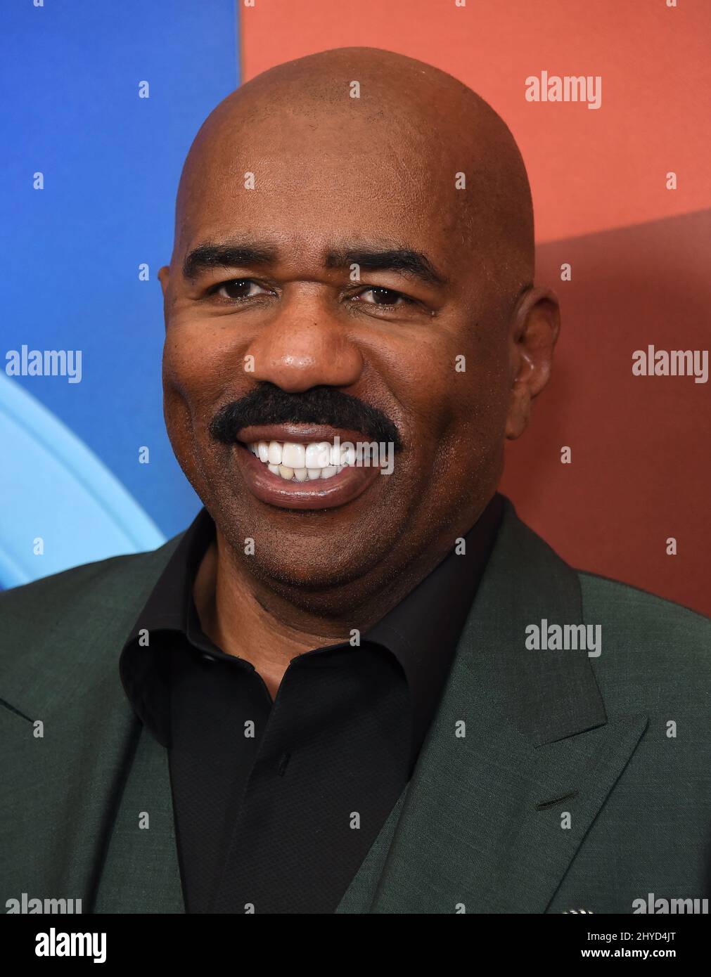 Steve Harvey arriva al Tour 2017 della Stampa estiva della NBC TCA che si tiene presso il Beverly Hilton Hotel a Los Angeles, USA Foto Stock