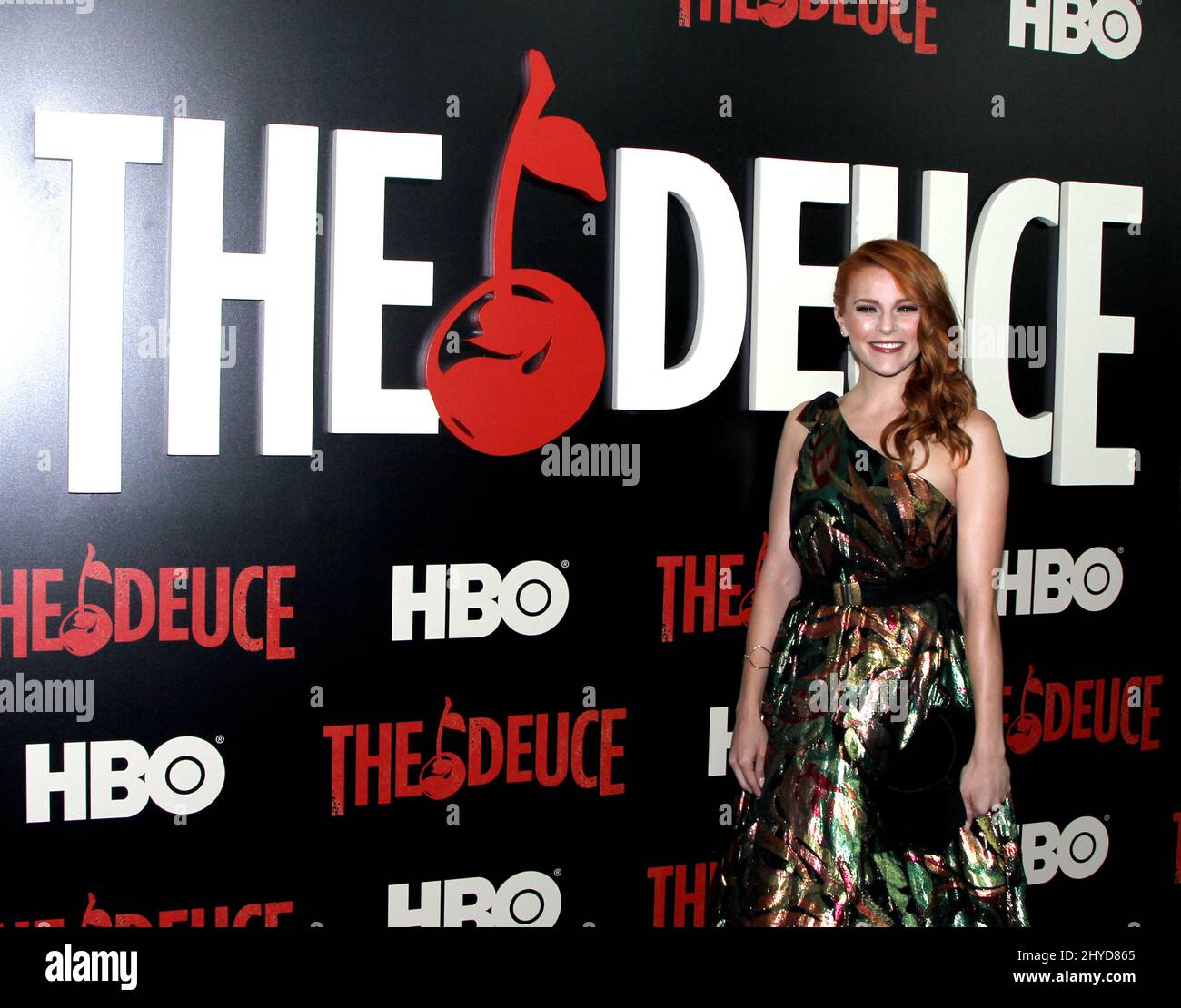 Amber Skye Noyes partecipa alla prima 'The Deuce' tenutasi al SVA Theatre di New York, USA Foto Stock