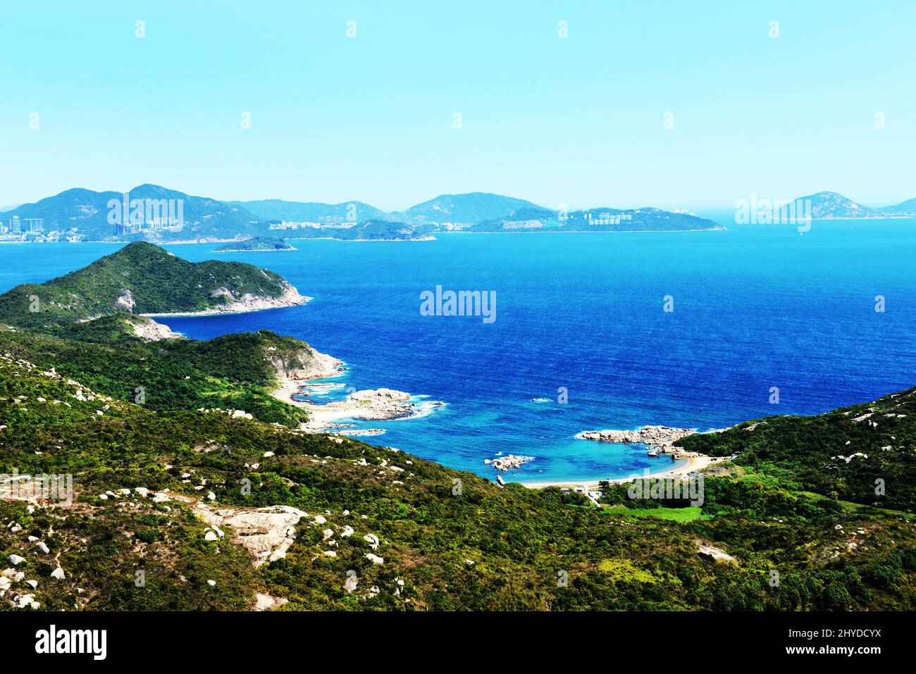 Una vista della Baia di Tung o dalla cima del Monte Stenhouse, l'Isola di Lamma, Hong Kong. Foto Stock