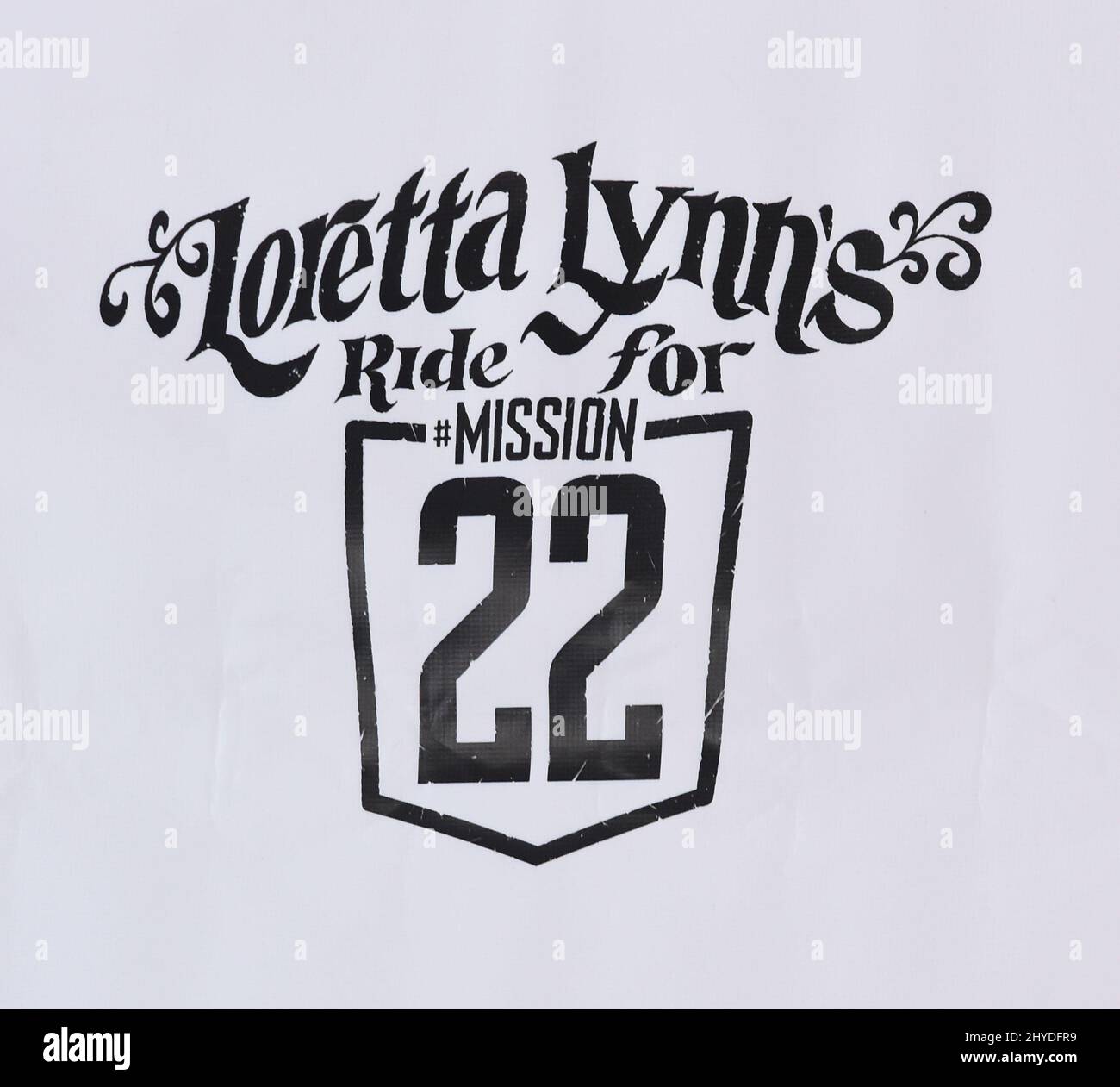 Loretta Lynn partecipa a Loretta Lynn's Ride for Mission 22, un'organizzazione dedicata a sensibilizzare, sostenere e porre fine al suicidio veterano in America. Il tributo militare è stato ospitato da Loretta Lynn e la famiglia al Ranch di Loretta Lynn durante il Tennessee Motorcycle and Music Revival 2017. Questa è la prima apparizione pubblica di Loretta dal suo colpo nel mese di maggio. Foto Stock
