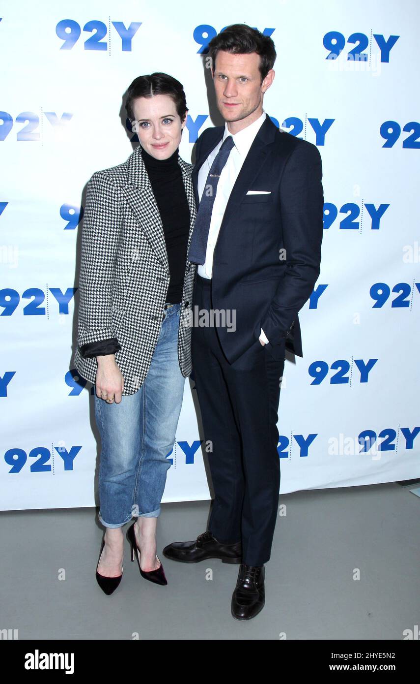 Claire Foy e Matt Smith partecipano allo Screening della Crown Preview ospitato dalla 92nd Street Y il 4 dicembre 2017 Foto Stock