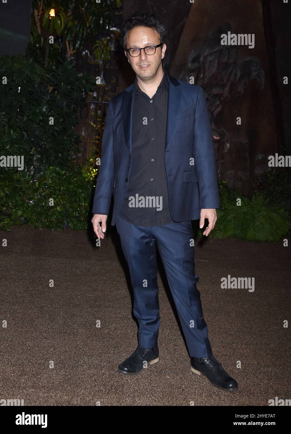 Jake Kasdan frequenta il Jumanji: Benvenuti al Jungle Premiere di Los Angeles Foto Stock