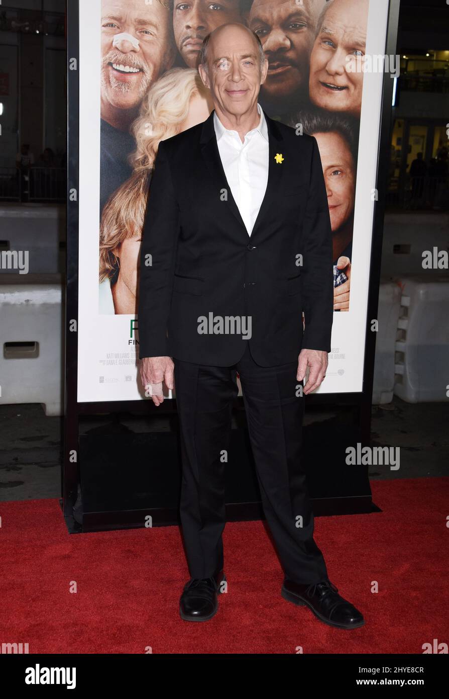JK Simmons alla prima mondiale 'Father Figures' tenutasi al TCL Chinese Theatre il 13 dicembre 2017 a Hollywood, CA. Foto Stock