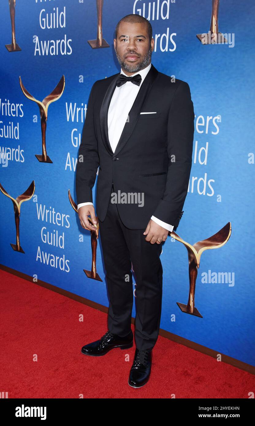 Jordan Peele arriva per i 2018 Writers Guild Awards che si sono tenuti al Beverly Hilton Hotel il 11 febbraio 2018 a Beverly Hills, Los Angeles Foto Stock