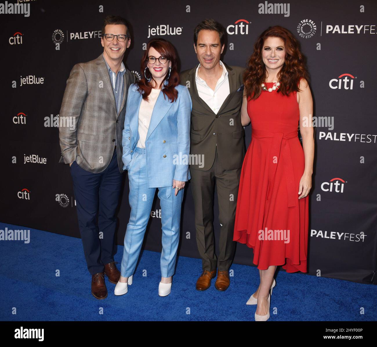 Sean Hayes, Megan Mullally, Eric McCormack e Debra Messing partecipano al Will and Grace PaleyFest tenuto al Dolby Theatre di Los Angeles Foto Stock