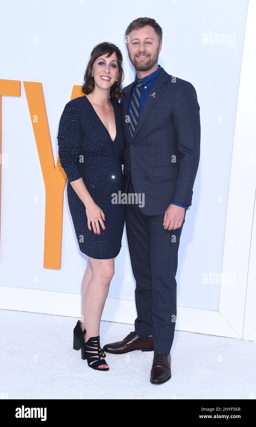 Rory Scovel e Jordan Boughrum alla prima mondiale di 'i Feel Pretty' tenutasi al Westwood Village Theatre il 16 aprile 2018 a Westwood, Los Angeles Foto Stock