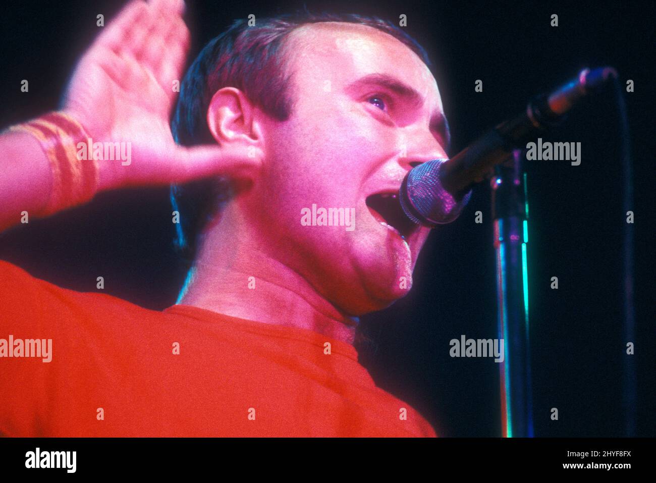 Phil Collins del gruppo rock progressivo britannico Genesis sul palco a Monaco 'Abacab' tour 1981 Foto Stock