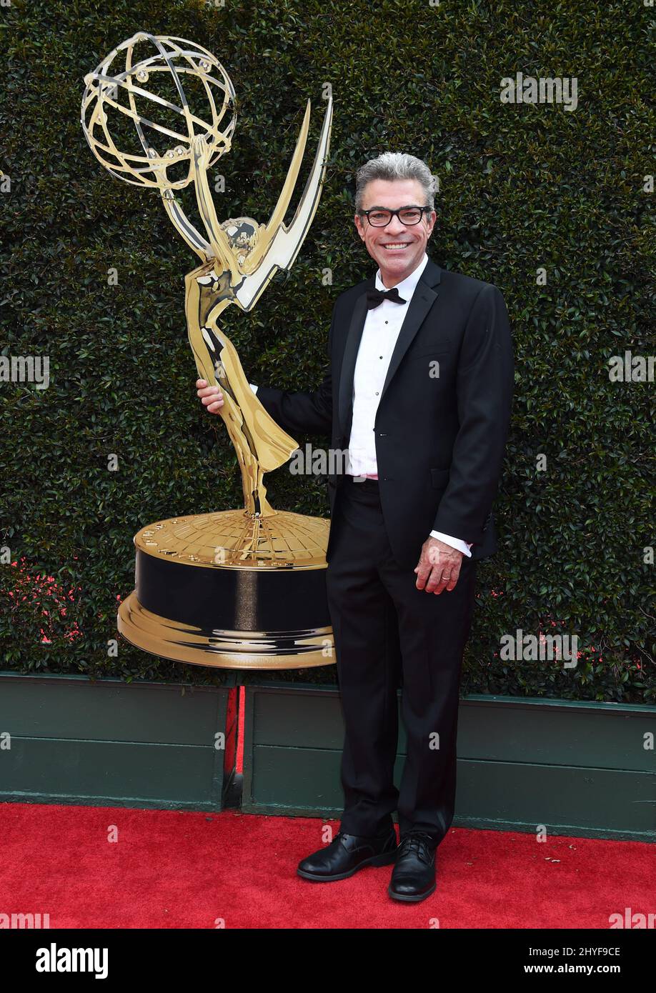 John York arriva al 45th Annual Daytime Emmy Awards, che si tiene presso il Centro Civico di Pasadena il 29 aprile 2018 a Pasadena, CA Foto Stock