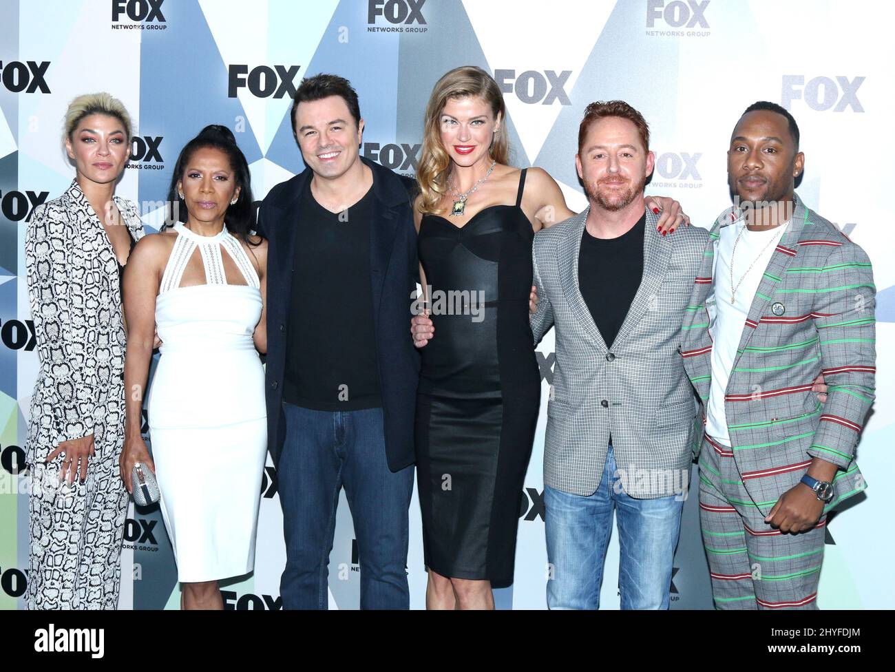 Jessica Szhor, Penny Johnson Jerald, Seth MacFarlane, Adrianne Palicki, Scott Grimes & J. Lee partecipa al programma FOX Networks 2018 tenuto a Wollman Rink in Central Park il 14 maggio 2018. Foto Stock