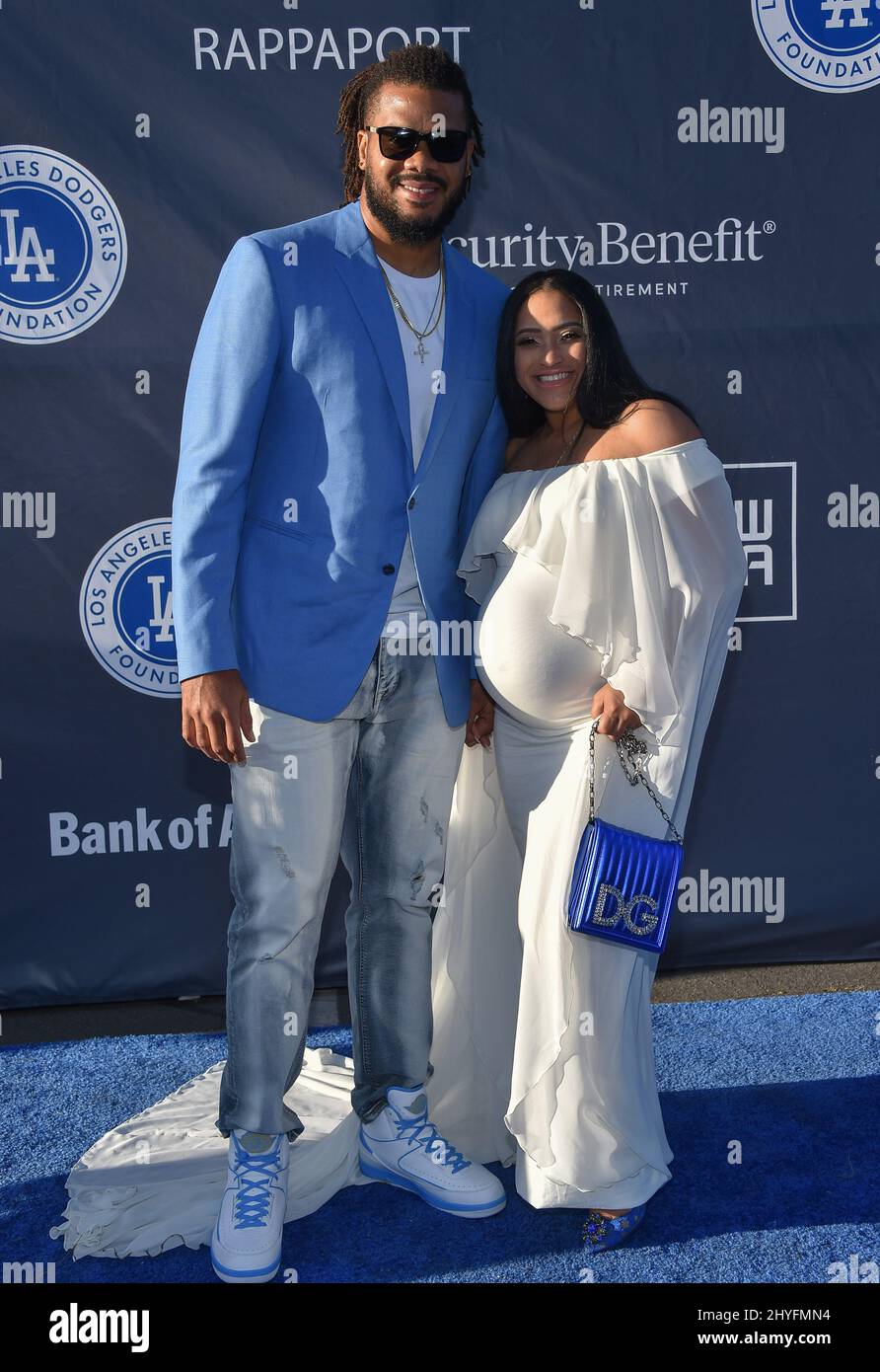 Kenley Jansen e Gianni Jansen hanno partecipato all'evento annuale Blue Diamond Gala 4th al Dodger Stadium il 11 giugno 2018 a Los Angeles, California Foto Stock