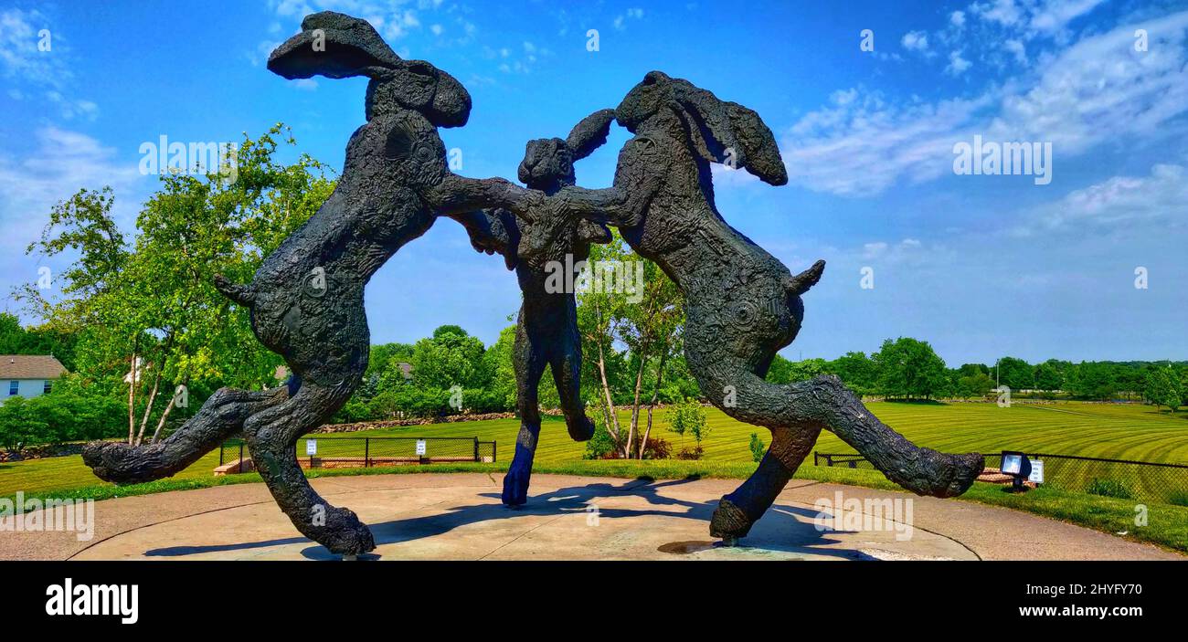 Statua dei tre conigli danzanti a Local Park, Columbus, Ohio Foto Stock