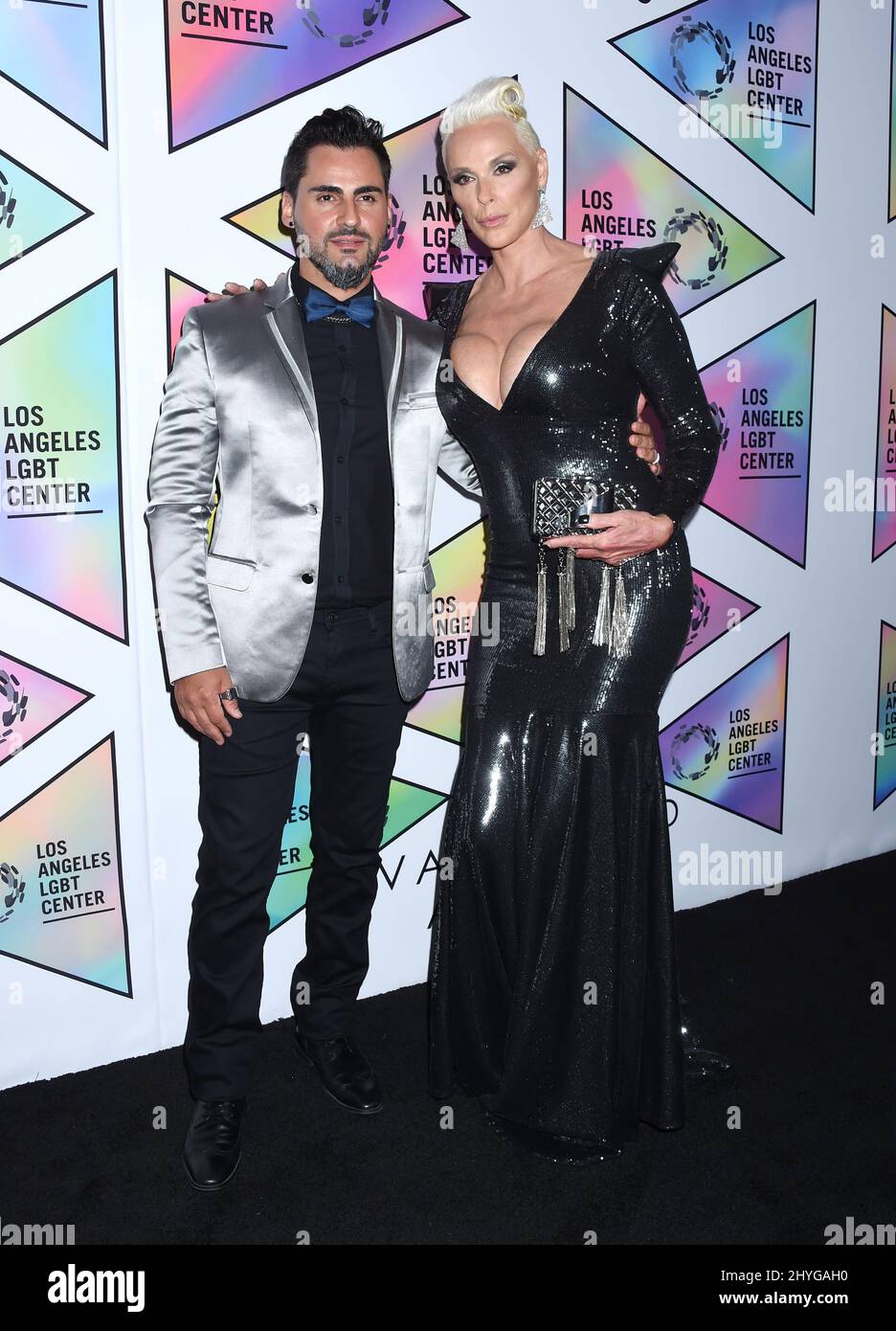 Brigitte Nielsen e Mattia Dess¬ hanno partecipato al Los Angeles LGBT Center's 49th Anniversary Gala Vanguard Awards tenutosi al Beverly Hilton Hotel di Los Angeles, California Foto Stock