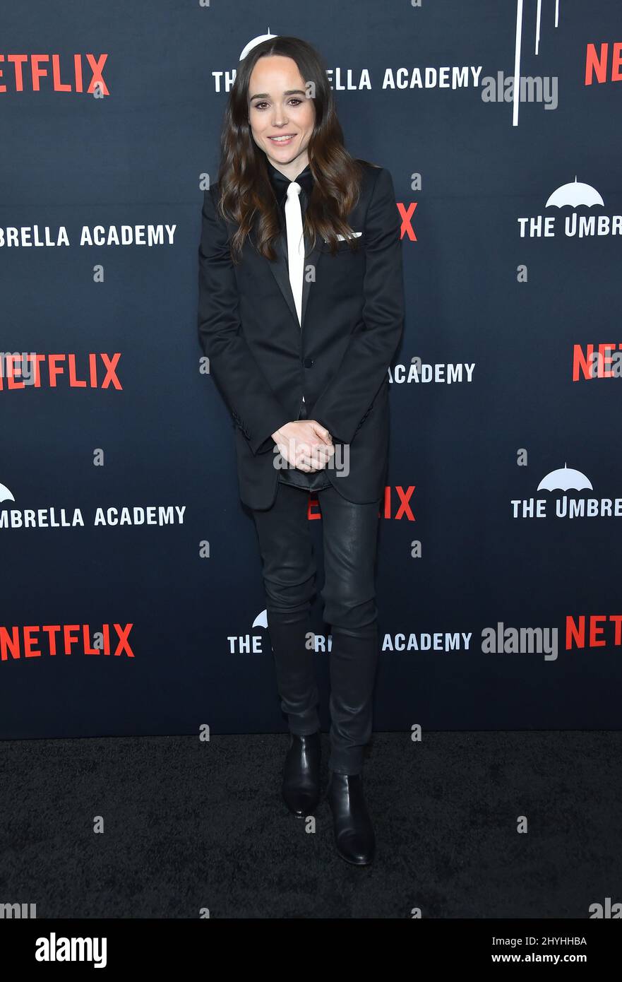 Ellen Page arriva alla prima stagione 1 della Netflix 'The Umbrella Academy' all'ARCLIGHT Cinema Foto Stock