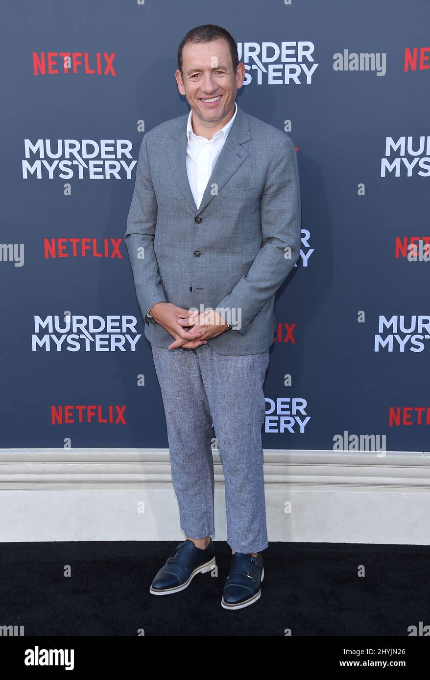 Dany Boon partecipa alla prima di Murder Mystery a Los Angeles, California Foto Stock