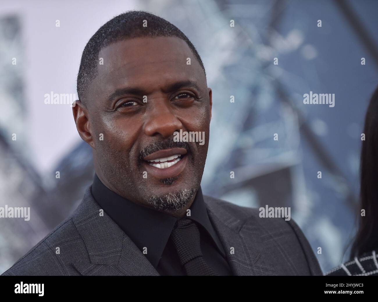 Idris Elba alla prima mondiale di 'Fast & Furious presenta: Hobbs and Shaw' tenuto al Dolby Theatre il 13 luglio 2019 a Hollywood, USA. Foto Stock