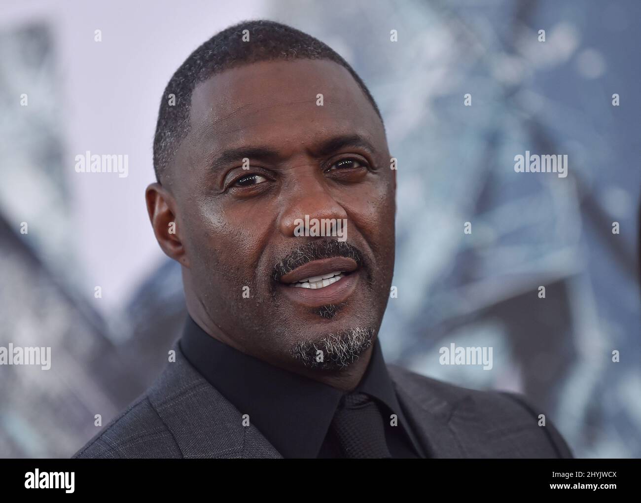 Idris Elba alla prima mondiale di 'Fast & Furious presenta: Hobbs and Shaw' tenuto al Dolby Theatre il 13 luglio 2019 a Hollywood, USA. Foto Stock