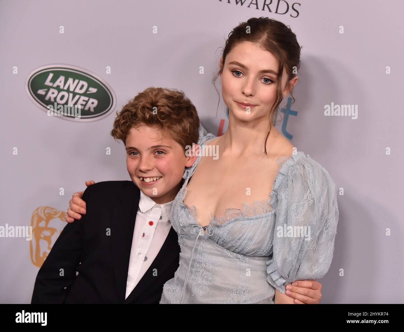 Roman Griffin Davis e Thomasin McKenzie arrivano al British Academy Britannia Awards 2019 che si tiene al Beverly Hilton Hotel di Beverly Hills Foto Stock