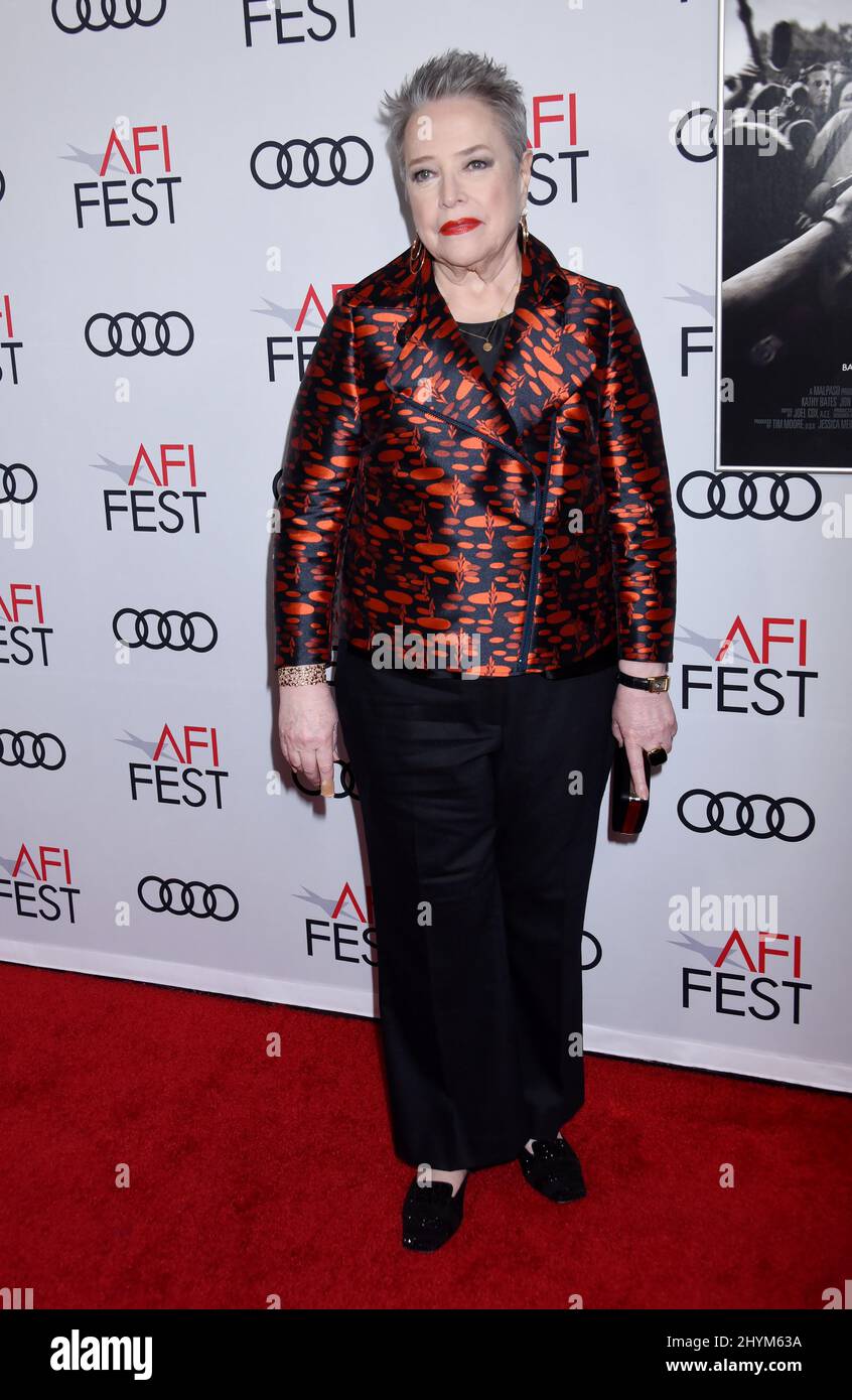 Kathy Bates frequenta la prima mondiale di Richard Jewell a Los Angeles Foto Stock