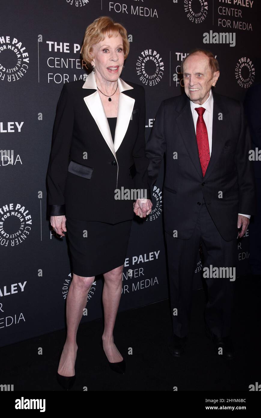 Carol Burnett e Bob Newhart al Paley Center for Media's "The Paley Honors: A Special Tribute to Television's Comedy Legends" tenutosi presso il Beverly Wilshire Hotel il 21 novembre 2019 a Beverly Hills, California. Foto Stock