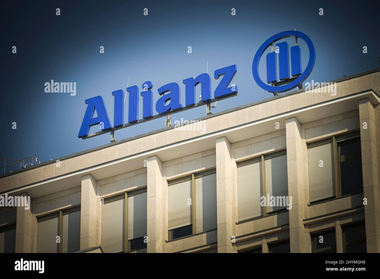 Edificio degli uffici Allianz, Joachimstaler Strasse, Charlottenburg, Berlino, Germania Foto Stock