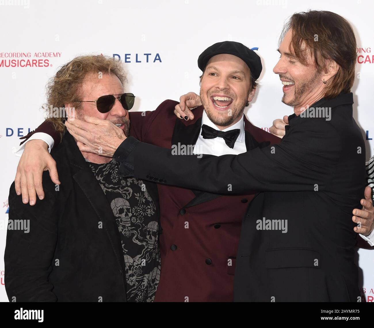 Sammy Hagar, Gavin DeGraw e Rick Springfield frequentando la MusiCares Person of the Year honoring Aerosmith, tenutasi a Los Angeles, California Foto Stock
