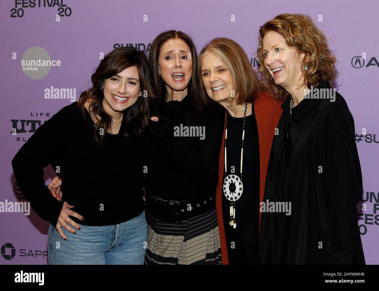 Alex Saks, Julie Taymor, Gloria Steinem, Lynn Hendee alla prima di 'The Glorias' durante il Sundance Film Festival 2020 tenuto al Teatro Eccles il 26 gennaio 2020 a Park City, Utah. Foto Stock