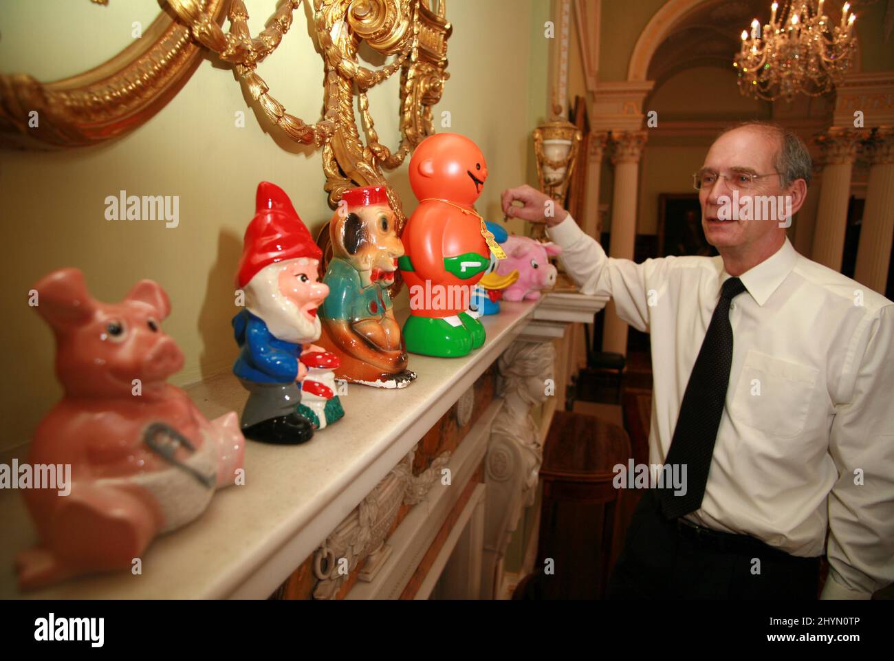 Foto del curatore del museo della mostra john keyworth immagini e