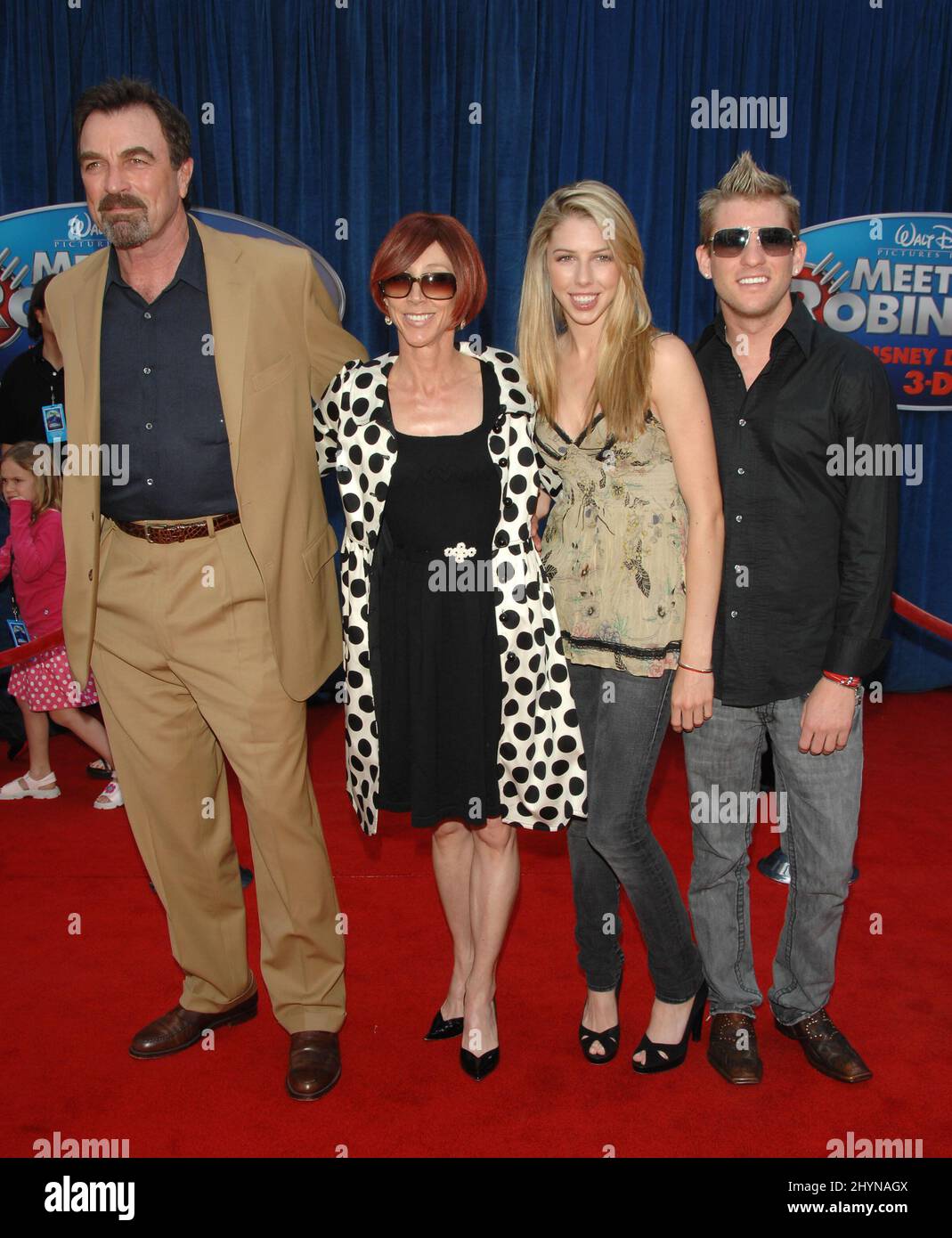 Tom Selleck partecipa alla prima mondiale "Meet the Robinsons" che si tiene al Teatro El Capitan di Hollywood. Foto: UK Stampa Foto Stock