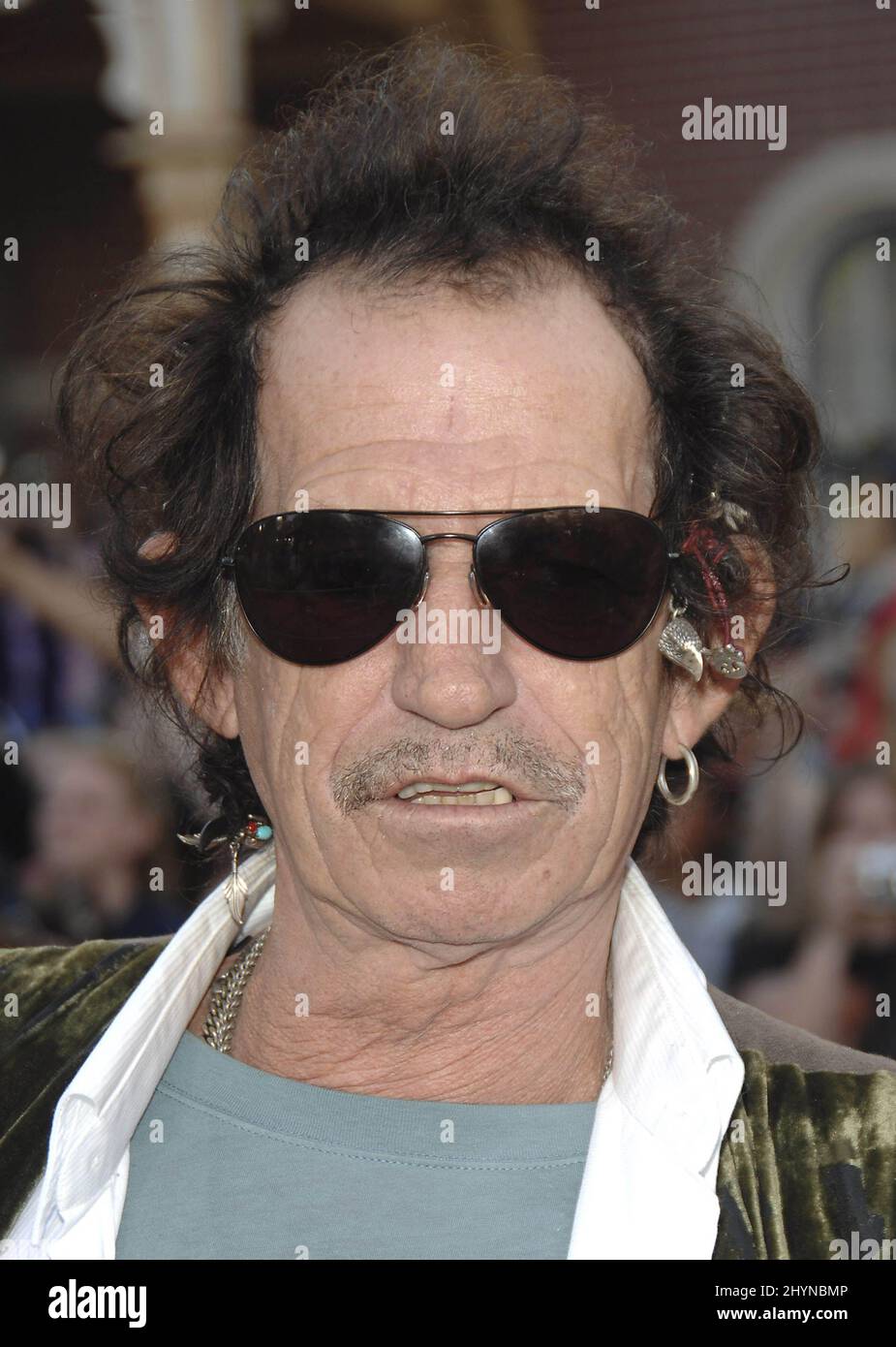 Keith Richards partecipa alla prima mondiale "Pirati dei Caraibi: Alla fine del mondo" a Disneyland. Foto: UK Stampa Foto Stock