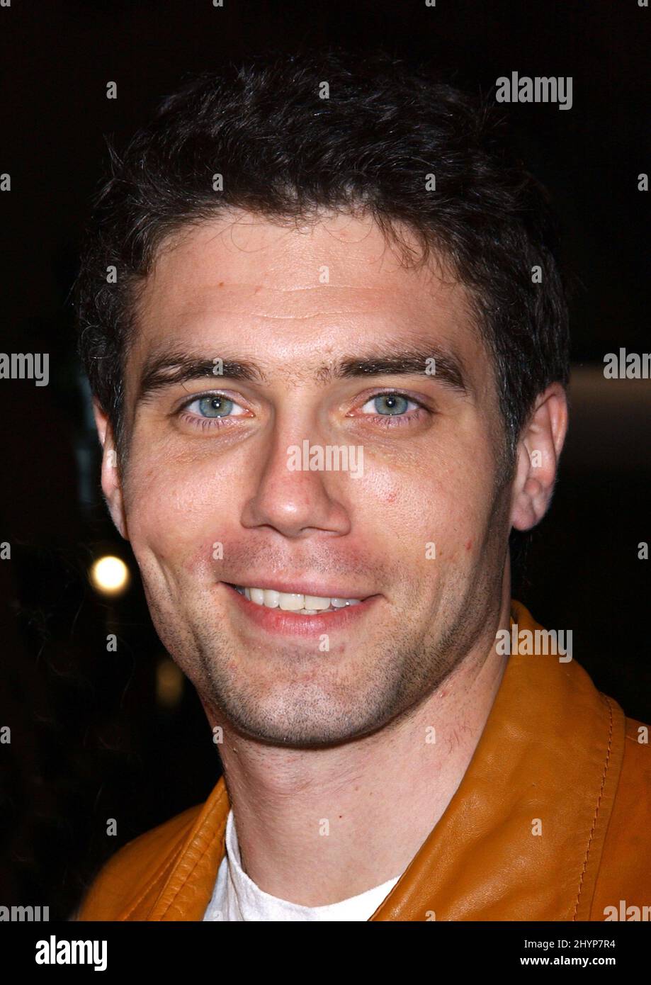 ANSON MOUNT ASSISTE LA PRIMA CACCIATA AL MANN VILLAGE THEATER, WESTWOOD, CALIFORNIA. IMMAGINE: STAMPA UK Foto Stock