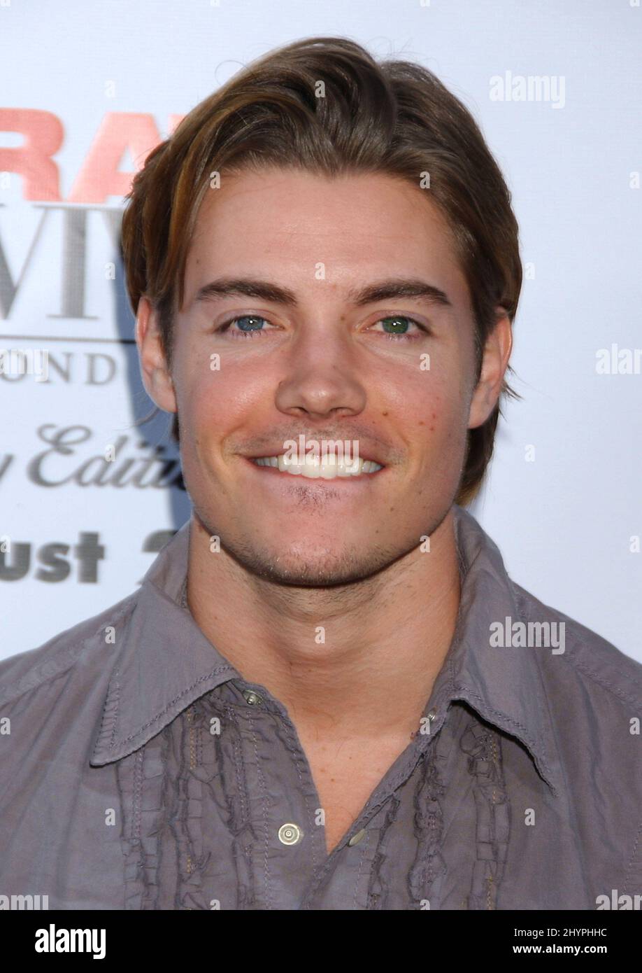 Josh Henderson partecipa all'evento di lancio DVD "Desperate Housewives: Extra Juicy Edition Season 2". Foto: UK Stampa Foto Stock