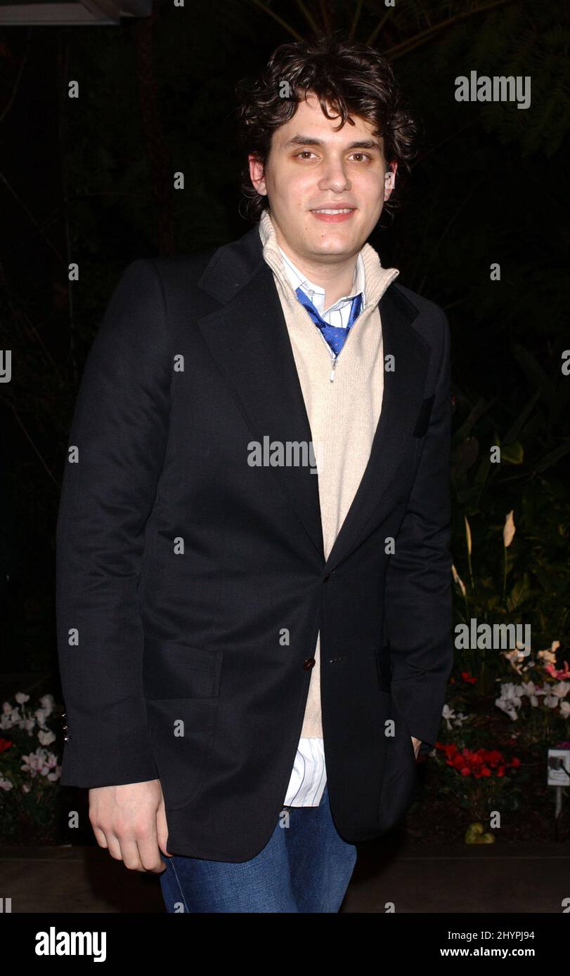 John Mayer partecipa al Clive Davis 2005 Pre-Grammy Awards Party al Beverly Hills Hotel. Foto: UK Stampa Foto Stock