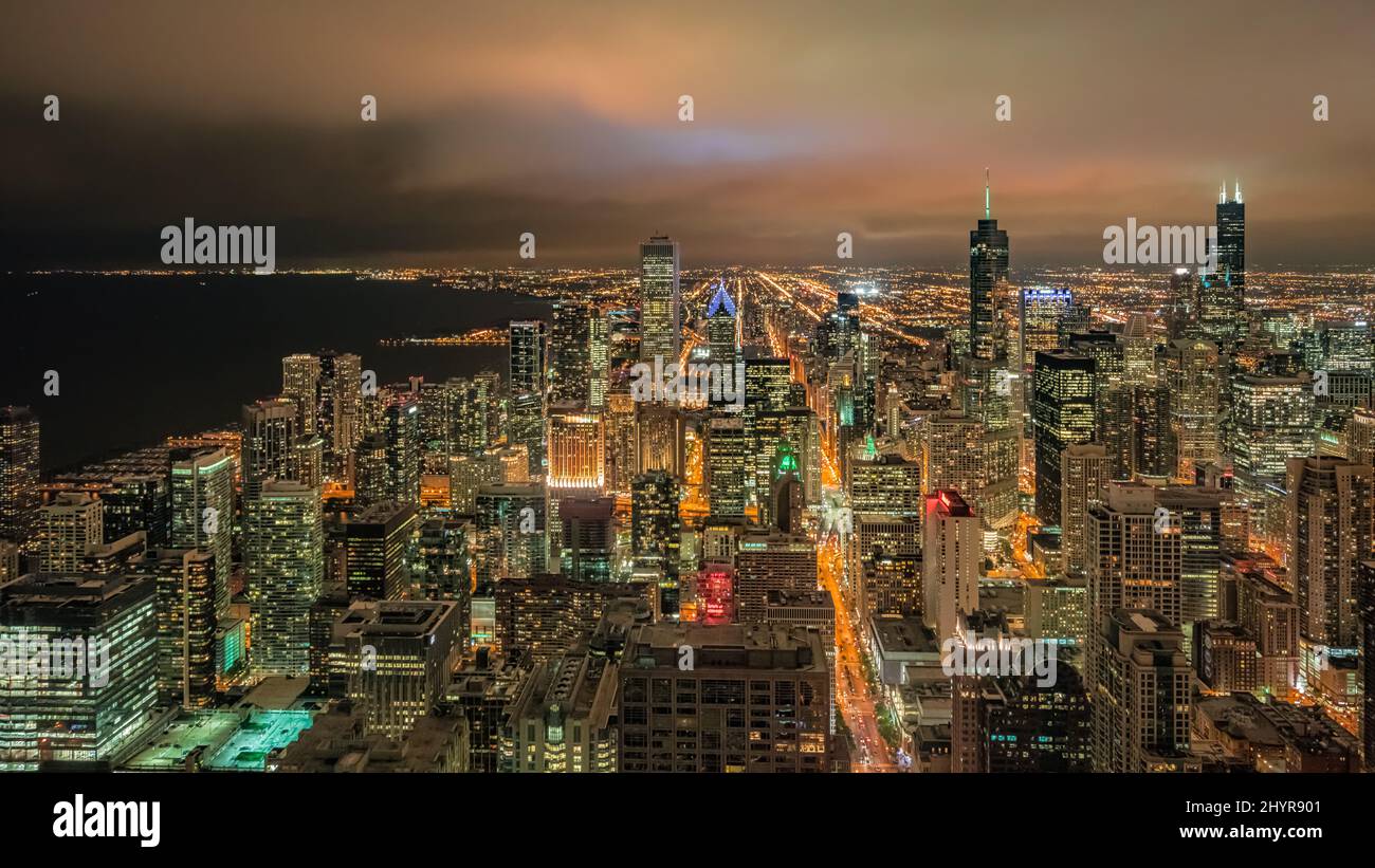 Foto dalla vista panoramica degli uccelli durante la notte di New york Foto Stock