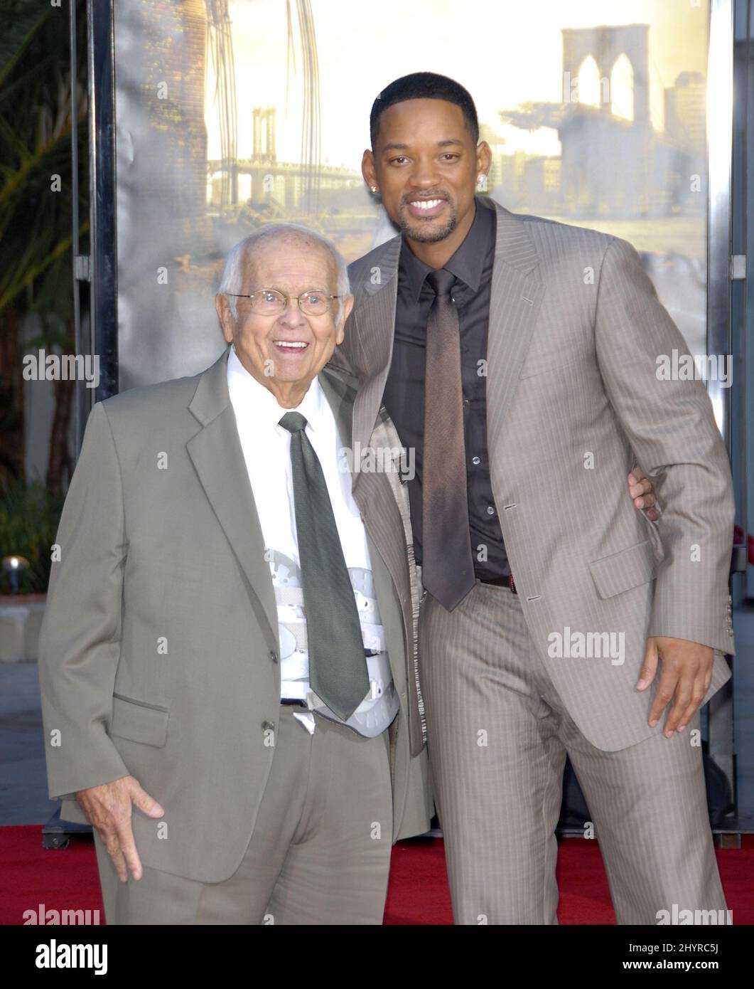 Will Smith e Johnny Grant a Hand and and Footprint Ceremony onoreranno il Grauman's Chinese Theatre di Beverly Hills Foto Stock