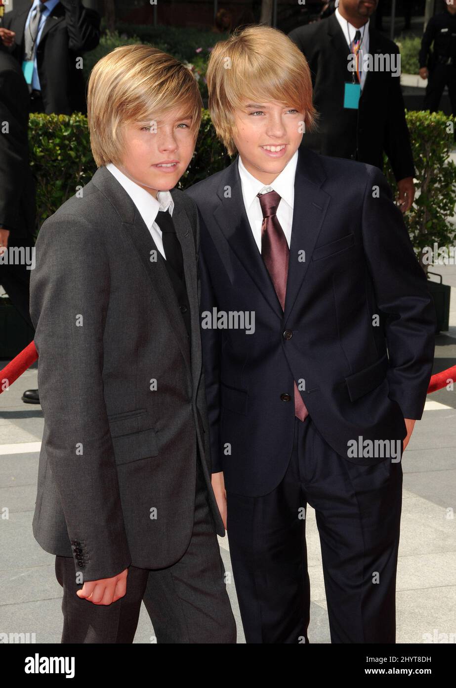 Dylan Sprouse e Cole Sprouse in arrivo al Primetime Creative Arts Emmy Awards 60th tenuto al Nokia Theatre di Los Angeles. Foto Stock