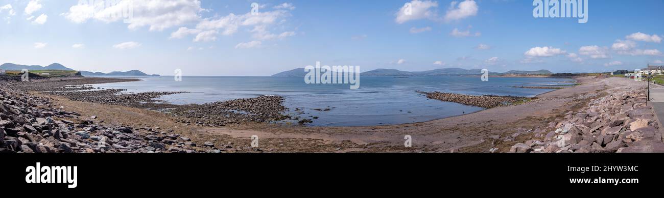 Waterville Beach sulla costa atlantica della contea di Kerry, Irlanda Foto Stock