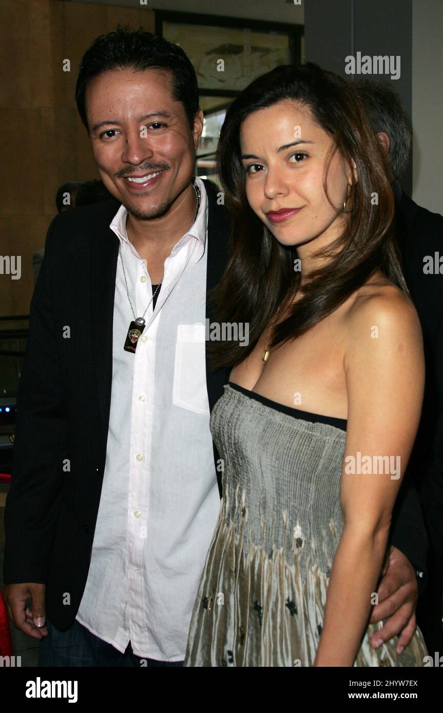 Yancey Arias e Anna Alvim al 'essere o non essere...Carlos Menica' beneficio per l'East Los Angeles Classic Theatre alla Conga Room di Los Angeles. Foto Stock